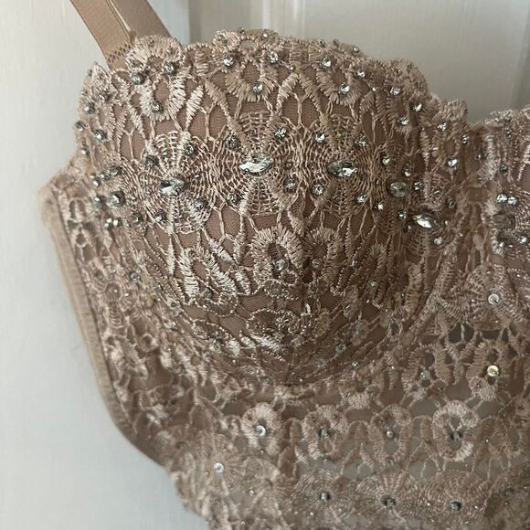 Windsor Women's Tan and Gold Corset - Picture 2 of 7